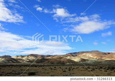 Beautiful badlands in the Chubut valley, Argentina 31266313