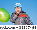 little boy with air marbles 31267484