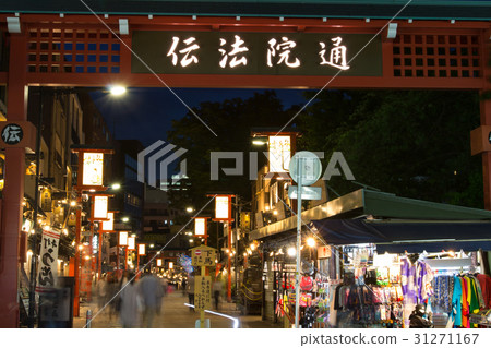 在淺草立法街的夜晚 31271167