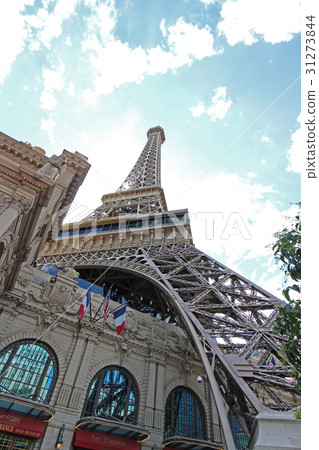 Landscape in Las Vegas Landscape in Las Vegas 31273844