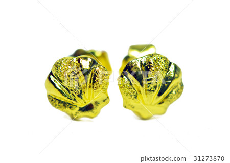 Gold pendant cameo earring jewelry isolated white 31273870