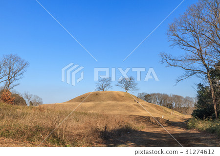 Landscape of the Iwakaya Kofun in winter 31274612