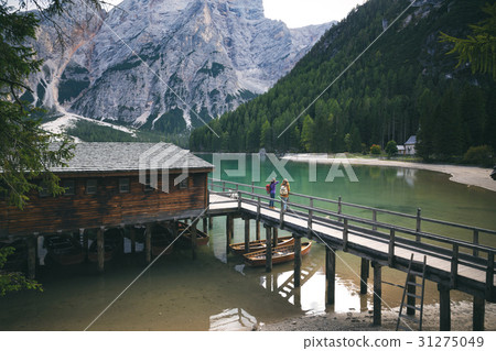 lago di Braies 31275049