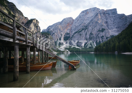 lago di Braies 31275050