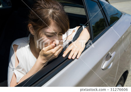 Car sick woman Car sick woman 31276606