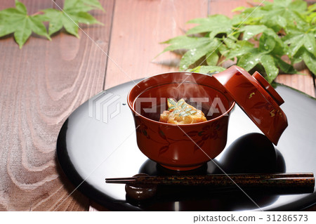 一碗蟹蟹的油炸包裹的腐竹 一碗蟹蟹的油炸包裹的腐竹 31286573