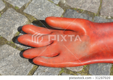 red working glove red working glove 31287020