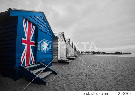 Australia flag on a beach hut. A bathing beach box painted with Australia flag on a beach hut. A bathing beach box painted with 31290762