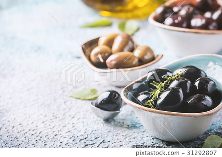 bowls with different kind of olives bowls with different kind of olives 31292807