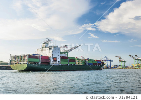 Container ship in port of Kaohsiung, Taiwan. Container ship in port of Kaohsiung, Taiwan. 31294121