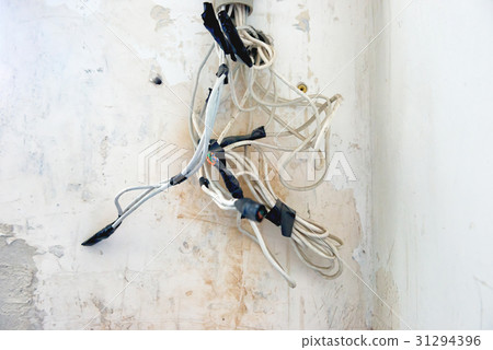 Mess of power cables 31294396