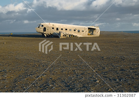 Plane wreck in Iceland Plane wreck in Iceland 31302087