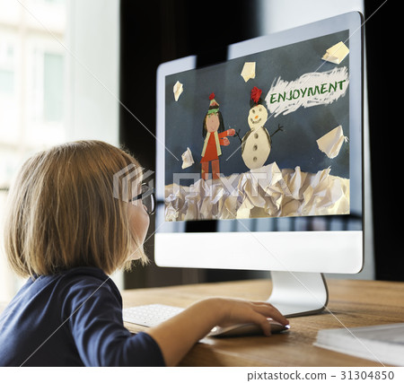 Children having fun with snowman artwork 31304850