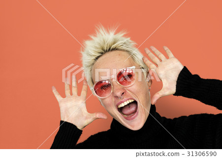 Caucasian Blonde Woman Shouting Positive Caucasian Blonde Woman Shouting Positive 31306590