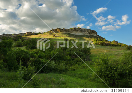 Cave City in Bakhchysarai Raion, Crimea 31309154