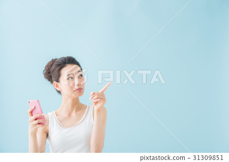 Woman with smartphone Woman with smartphone 31309851