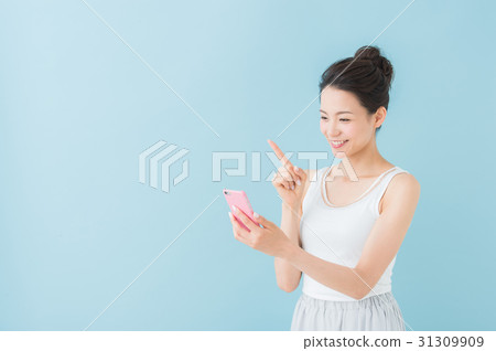智能手機的女人 31309909