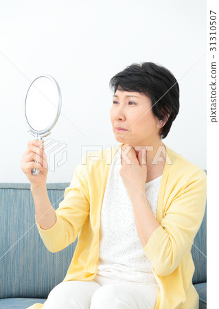 中年女性美容困擾 31310507