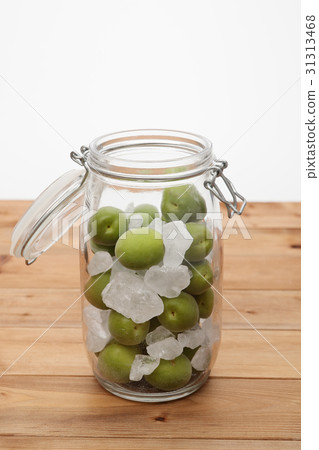 Making plum wine with 500 g of Ome Making plum wine with 500 g of Ome 31313468