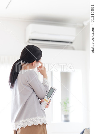 空調·陷入困境的女人 31315091