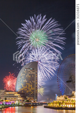 Yokohama Port Opening Festival Fireworks 2017 Yokohama Port Opening Festival Fireworks 2017 31316871