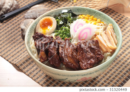 ramen  31320449