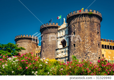 The medieval castle of Maschio Angioino The medieval castle of Maschio Angioino 31320940
