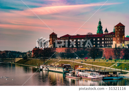 Royal castle of the Polish kings on the Wawel hill 31321116