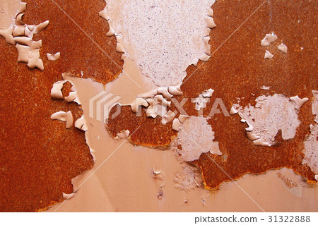 Cracked paint on rusty iron Cracked paint on rusty iron 31322888