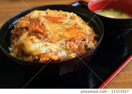 Tamagotchiro在米飯上的豬排 Tamagotchiro在米飯上的豬排 31323927