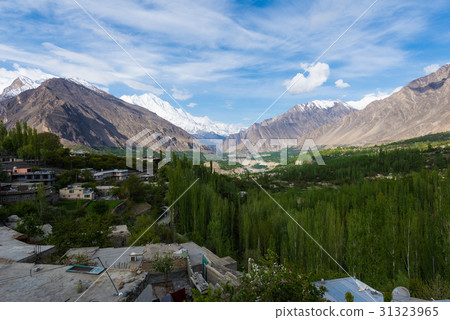 Hunza Kalimbaad 31323965