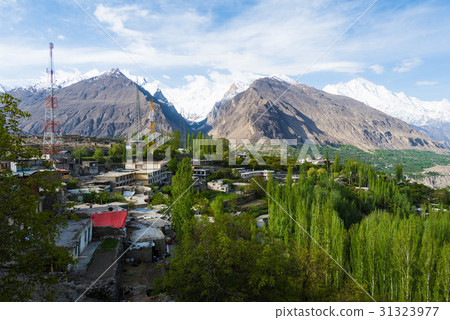 Hunza Kalimbaad 31323977