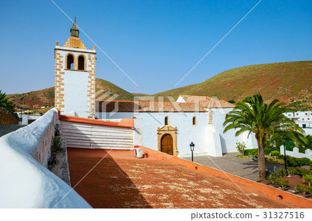 church in Betancuria village on Fuerteventura church in Betancuria village on Fuerteventura 31327516