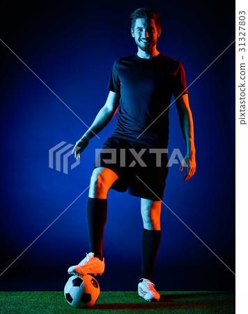Soccer player Man isolated 31327803