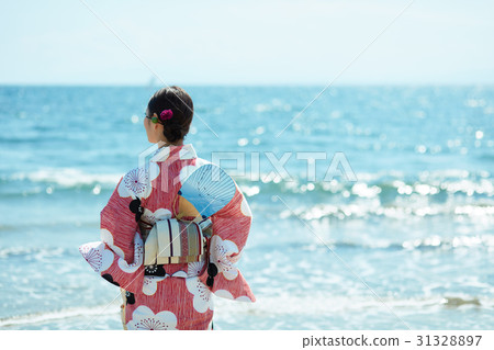 海浴衣的女人 海浴衣的女人 31328897
