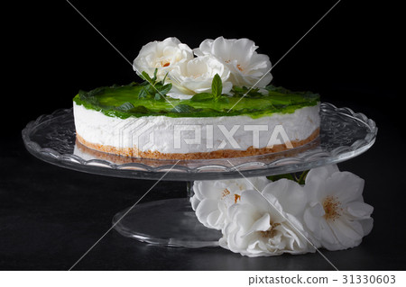 Mojito Cake 31330603