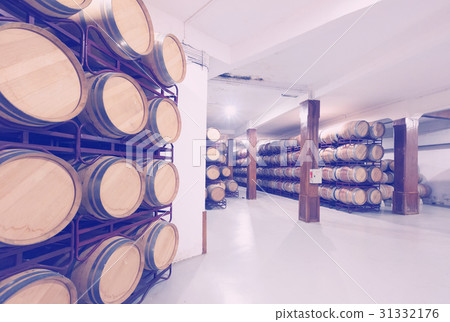 wooden barrels in winery wooden barrels in winery 31332176