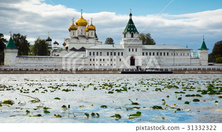 Male Ipatievsky Monastery at cloudy day in Kostroma, Russia 31332322