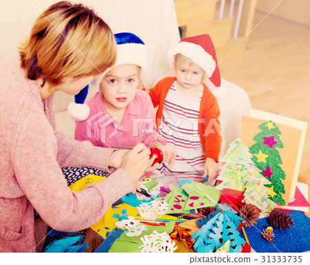 mother with daughters doing applique work mother with daughters doing applique work 31333735