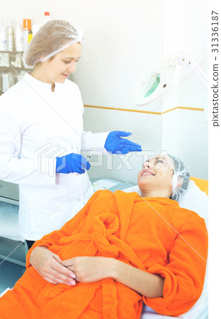 Young client ready for beauty procedures Young client ready for beauty procedures 31336187