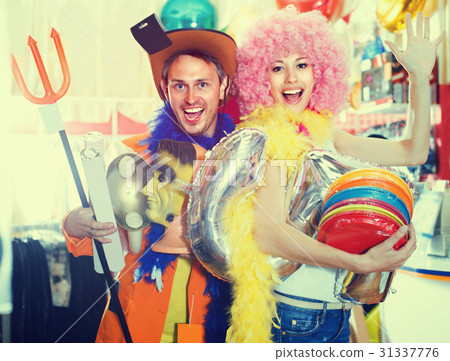 Male and female are preparing for fest 31337776