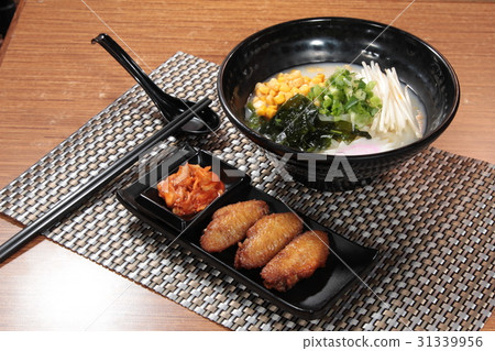 ramen ramen 31339956