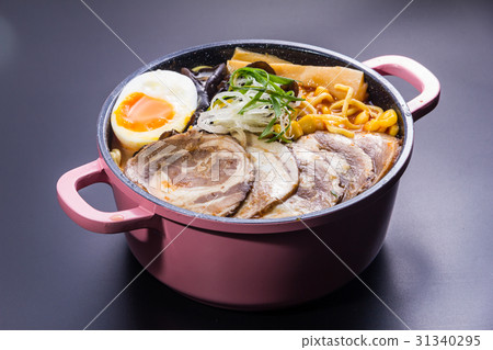 ramen 31340295