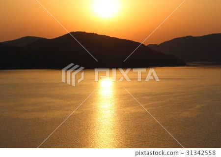 從Kasatojima的日落 從Kasatojima的日落 31342558