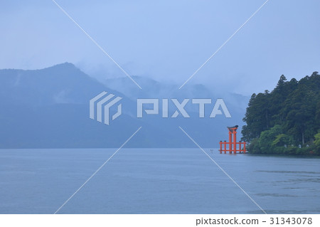 Ashinoko Kuzuryu Shinto shrine torii Ashinoko Kuzuryu Shinto shrine torii 31343078