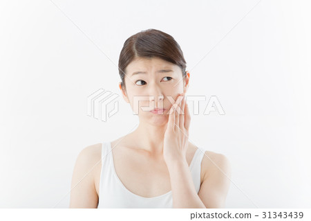 年輕的女士(美女形象) 年輕的女士(美女形象) 31343439