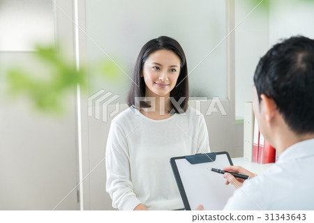 Female cold flu 31343643