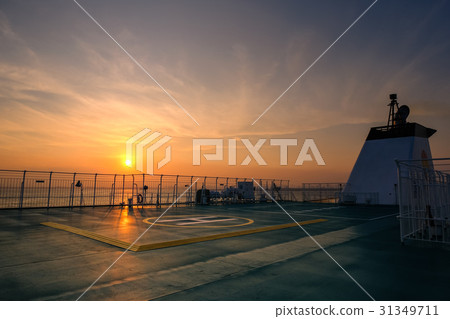 Voyage / Evening view 31349711