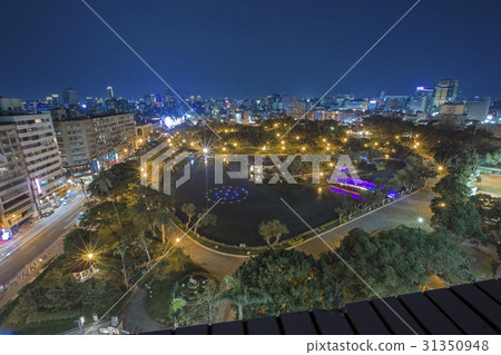 Taichung Park Lake Heart Pavilion 31350948
