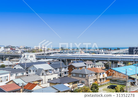 Near the Odawara station on the Tokaido Shinkansen line Near the Odawara station on the Tokaido Shinkansen line 31352278